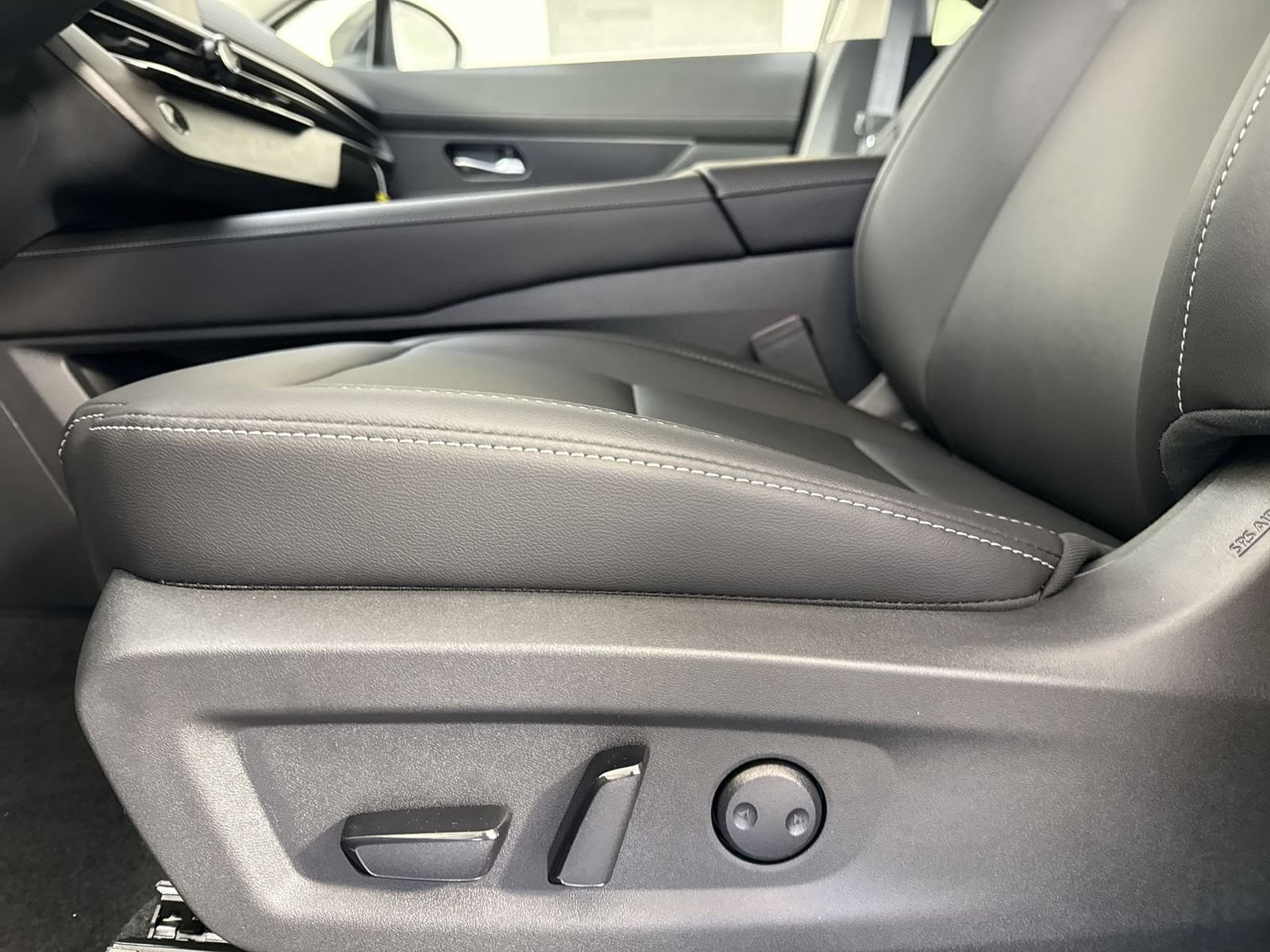 New 2026 Nissan Murano SV AWD/4WD image 20