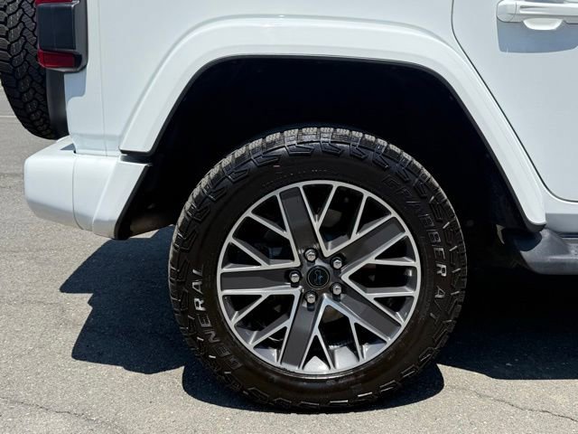 Used 2024 Jeep Wrangler High Altitude AWD/4WD image 19