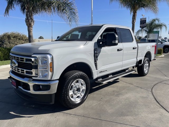 New 2026 Ford F250 XLT w/ FX4 Off-Road Package