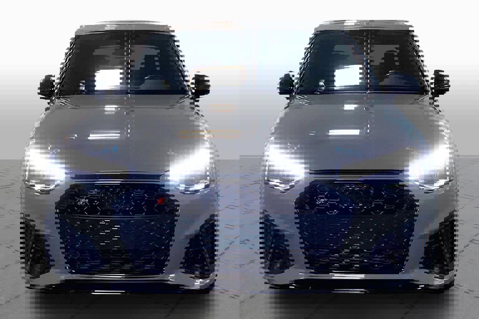 Used 2022 Audi S4 Premium Plus w/ Premium Plus Package image 3