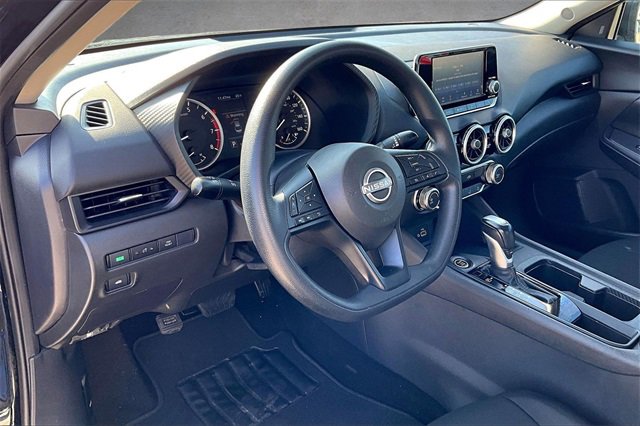 Used 2024 Nissan Sentra S image 9