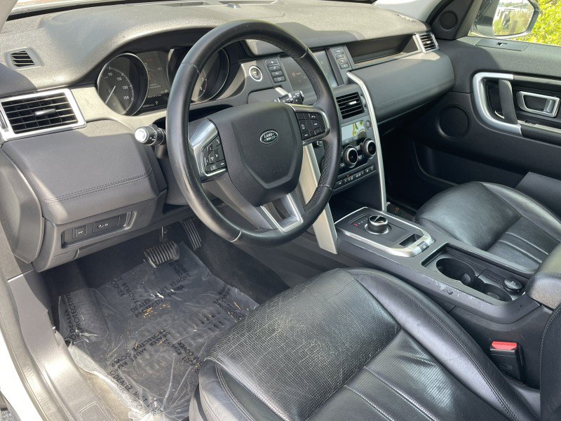 Used 2019 Land Rover Discovery Sport SE AWD/4WD image 10