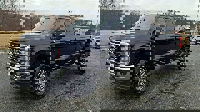 Certified 2024 Ford F250 Lariat image 4