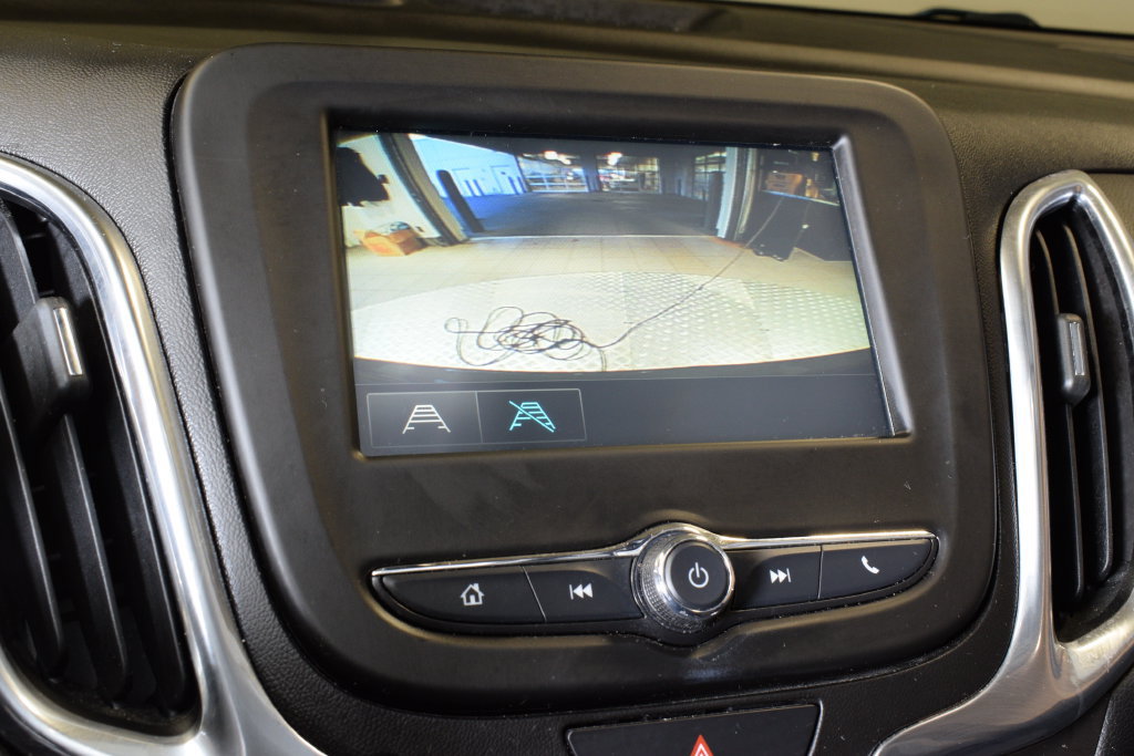 Used 2018 Chevrolet Equinox LT AWD/4WD image 23