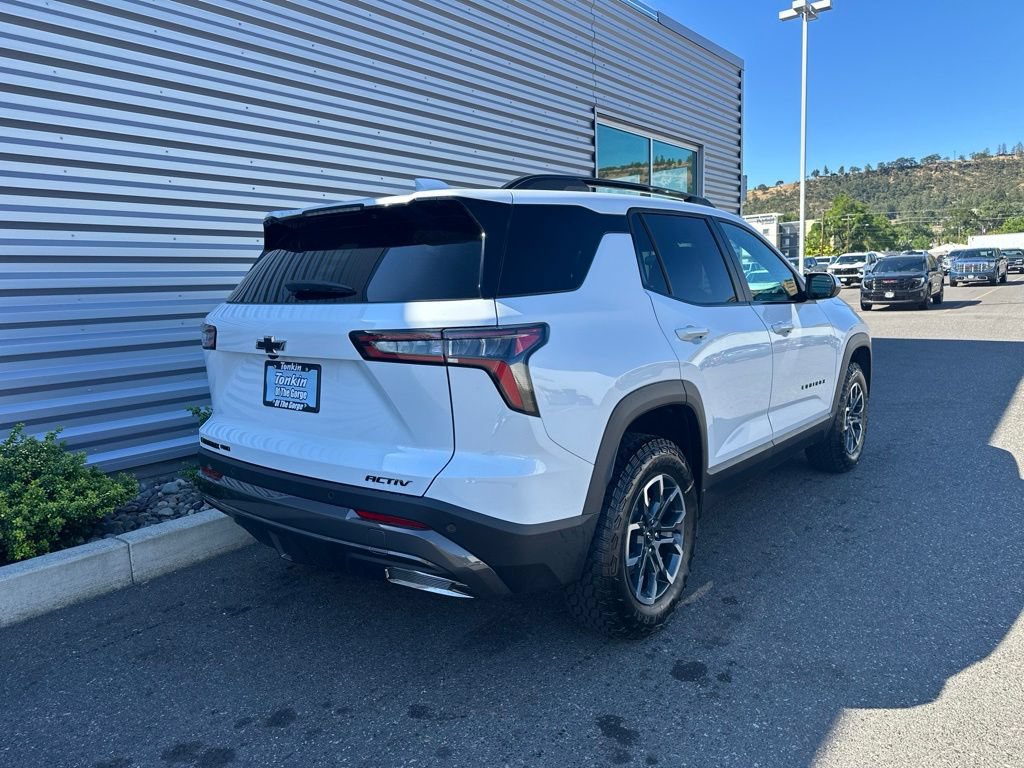 New 2026 Chevrolet Equinox ACTIV AWD/4WD image 3