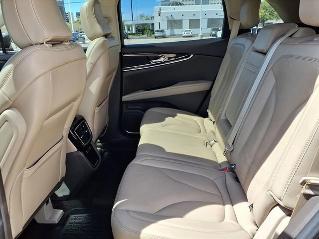 Certified 2022 Lincoln Nautilus Reserve image 5