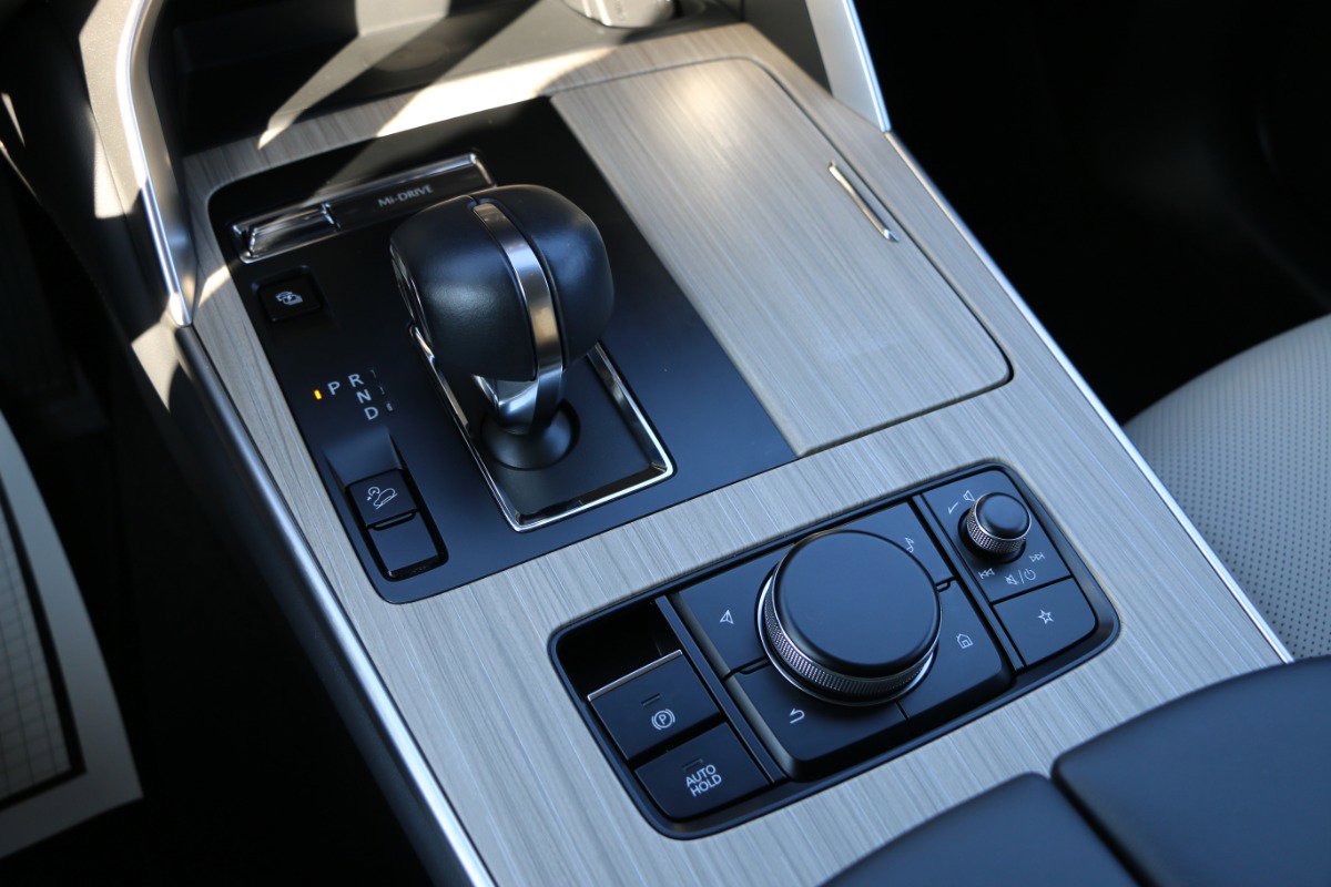 Used 2025 MAZDA CX-90 Plug-In Hybrid w/ Preferred image 23