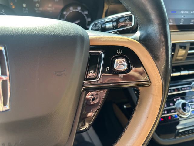 Used 2020 Lincoln Corsair Reserve image 22