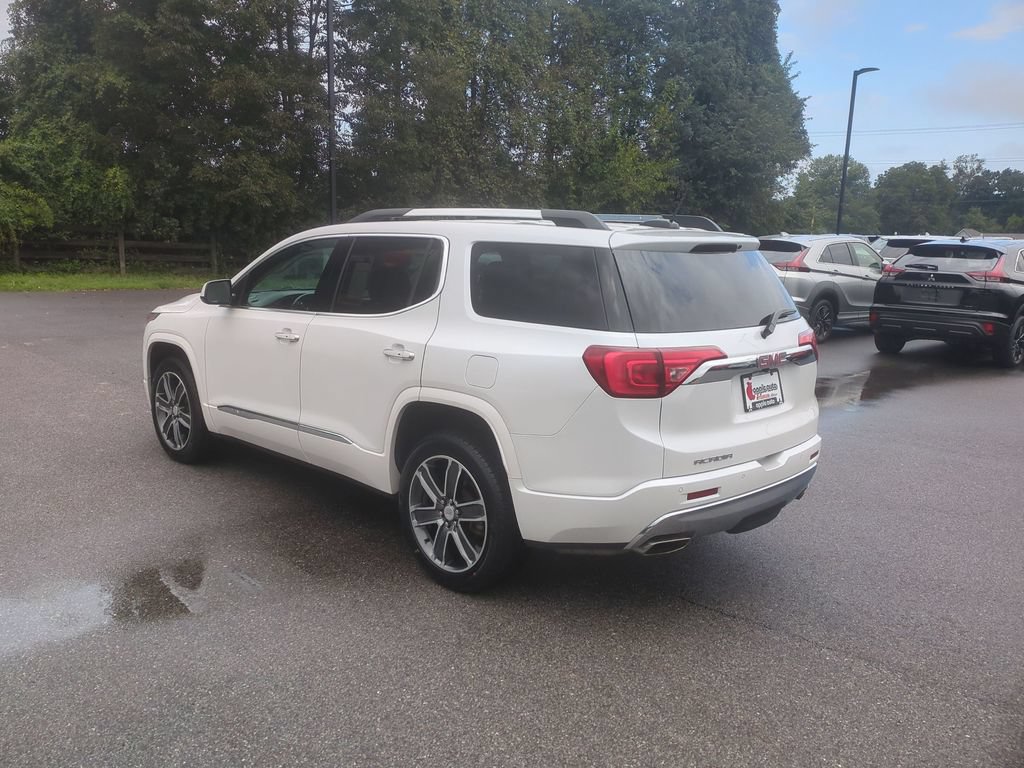 Used 2019 GMC Acadia Denali w/ Technology Package FWD image 7