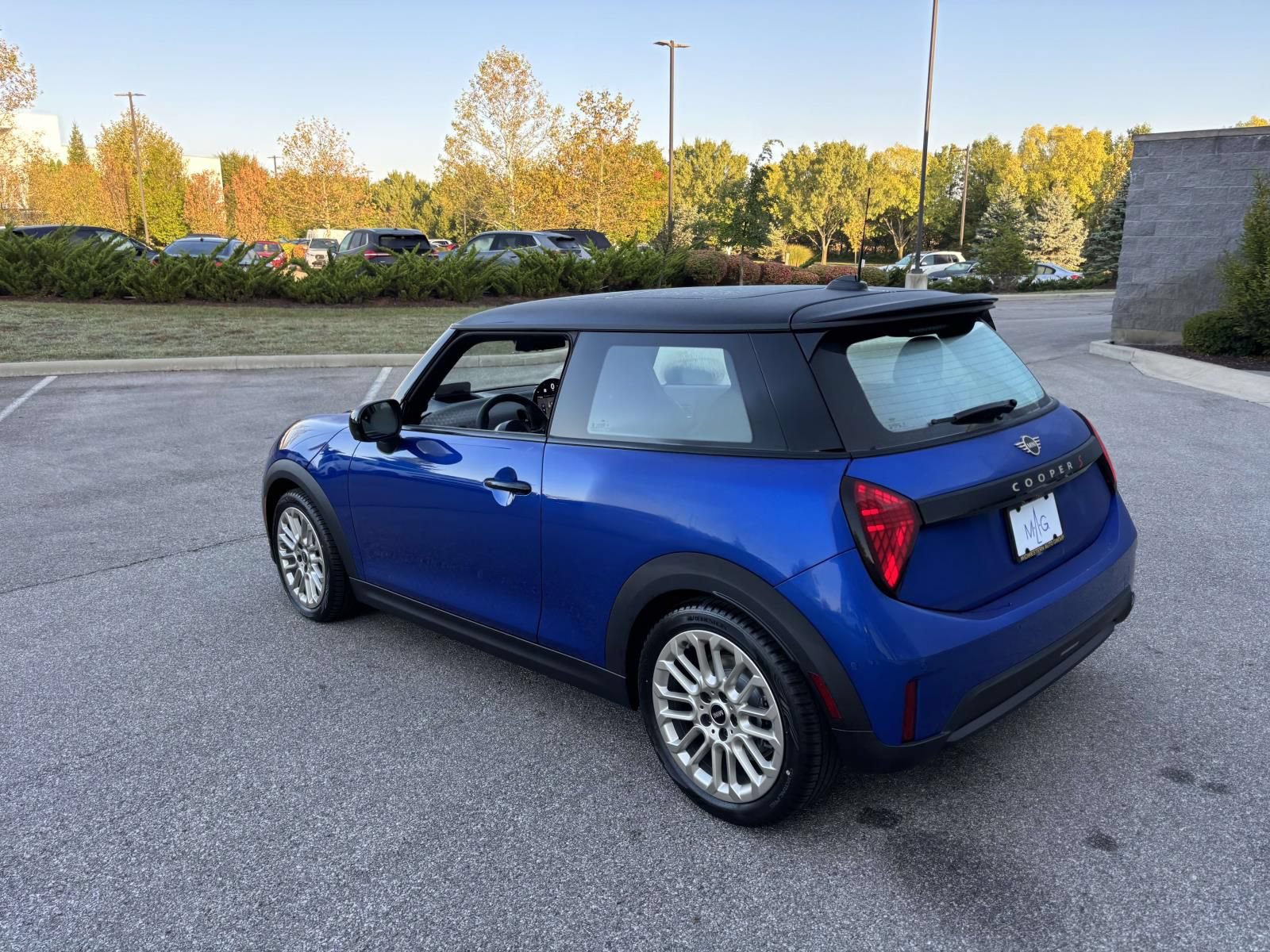 New 2026 MINI Cooper S FWD image 5