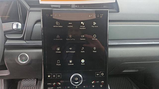 New 2026 GMC Terrain AT4 w/ LPO, Floor Liner Package AWD/4WD image 18