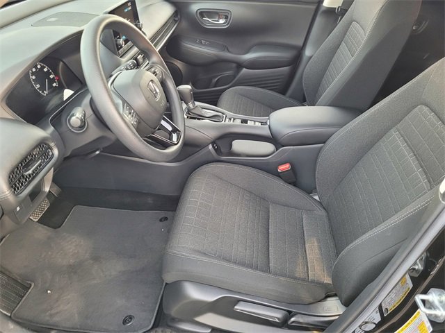 Used 2025 Honda HR-V LX image 13