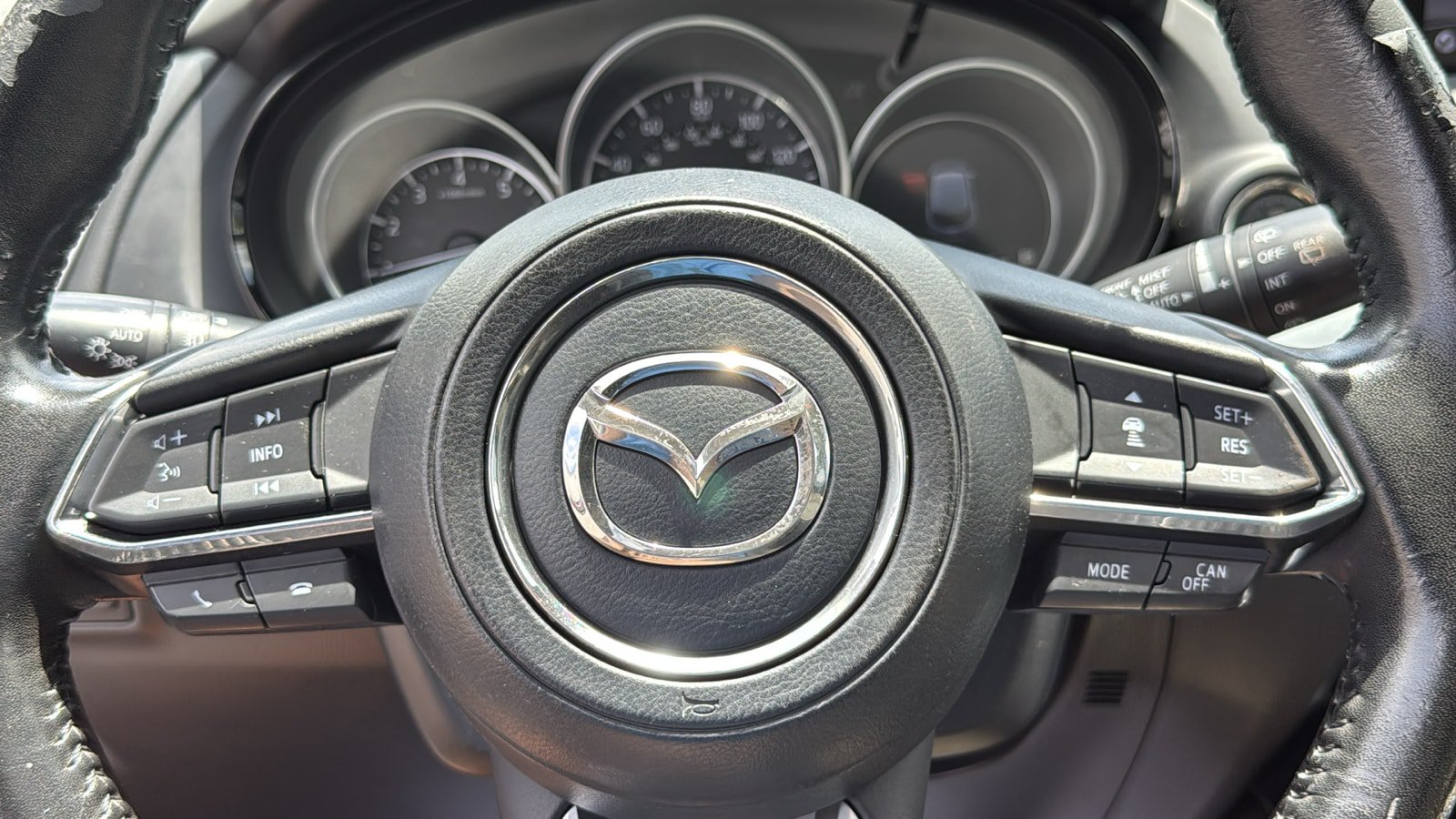 Used 2018 MAZDA CX-9 Touring w/ Touring Premium Package AWD/4WD image 11