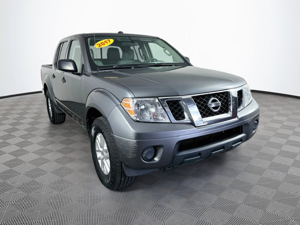 Used 2017 Nissan Frontier SV AWD/4WD image 3