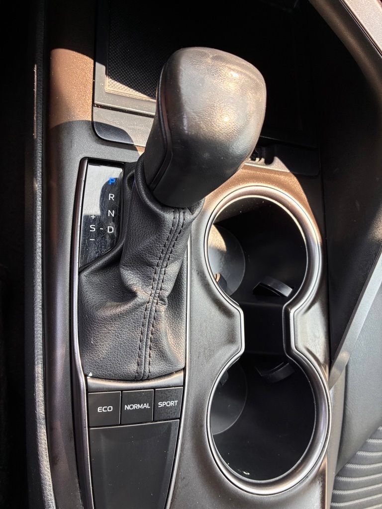 Used 2023 Toyota Camry SE FWD image 32