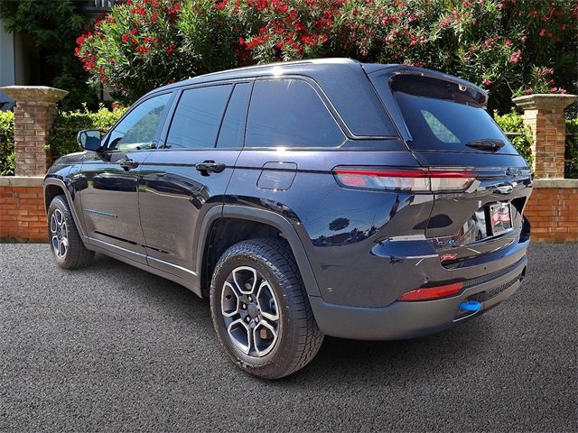 Used 2022 Jeep Grand Cherokee Trailhawk w/ Advanced Protech Group II image 7