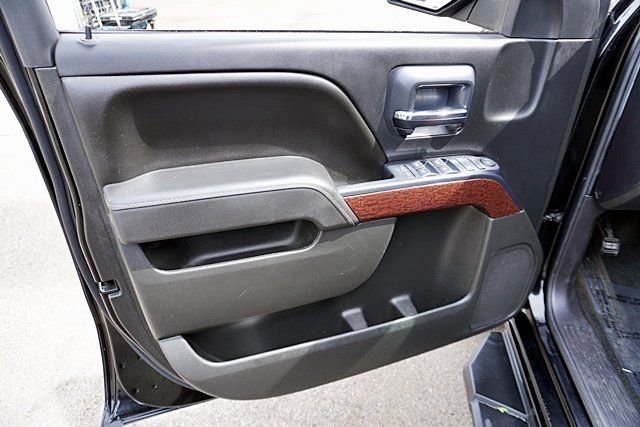 Used 2015 GMC Sierra 1500 SLE w/ SLE Value Package RWD image 23