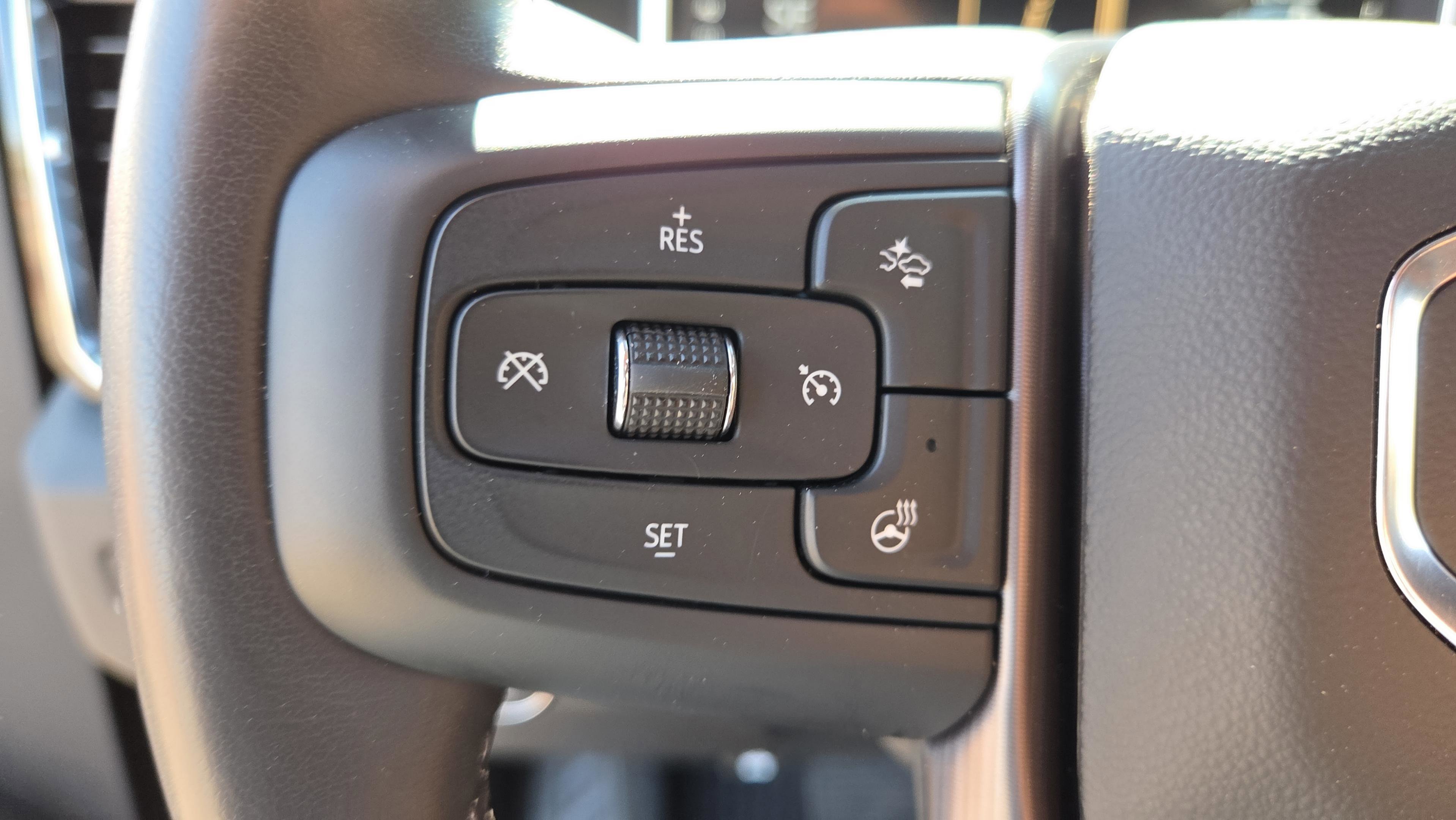 Used 2025 GMC Sierra 2500 Denali Ultimate image 27