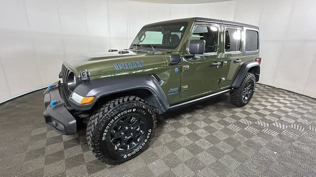 Used 2023 Jeep Wrangler Unlimited w/ Cold Weather Group AWD/4WD image 6