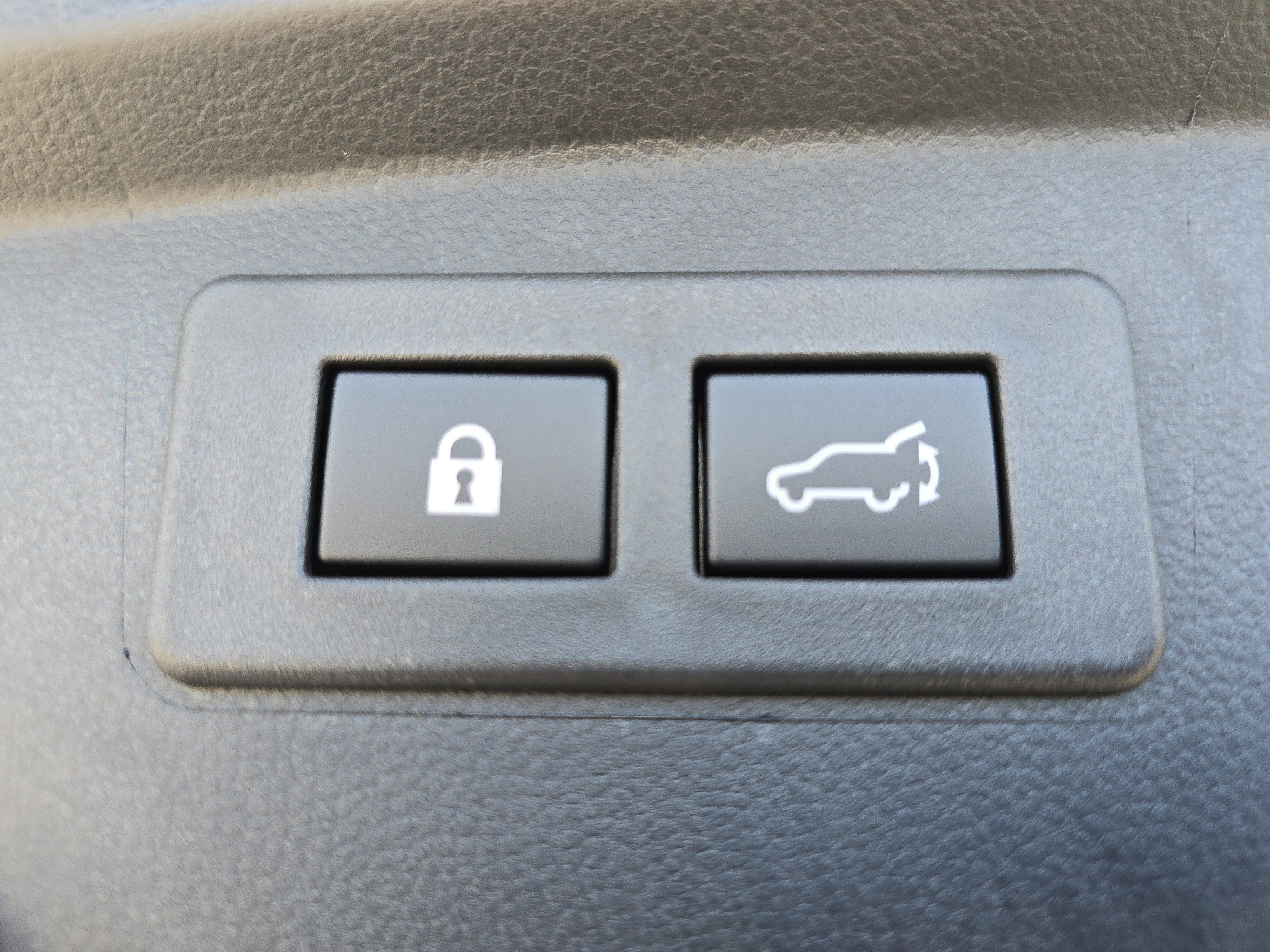 New 2025 Subaru Outback Limited XT image 18