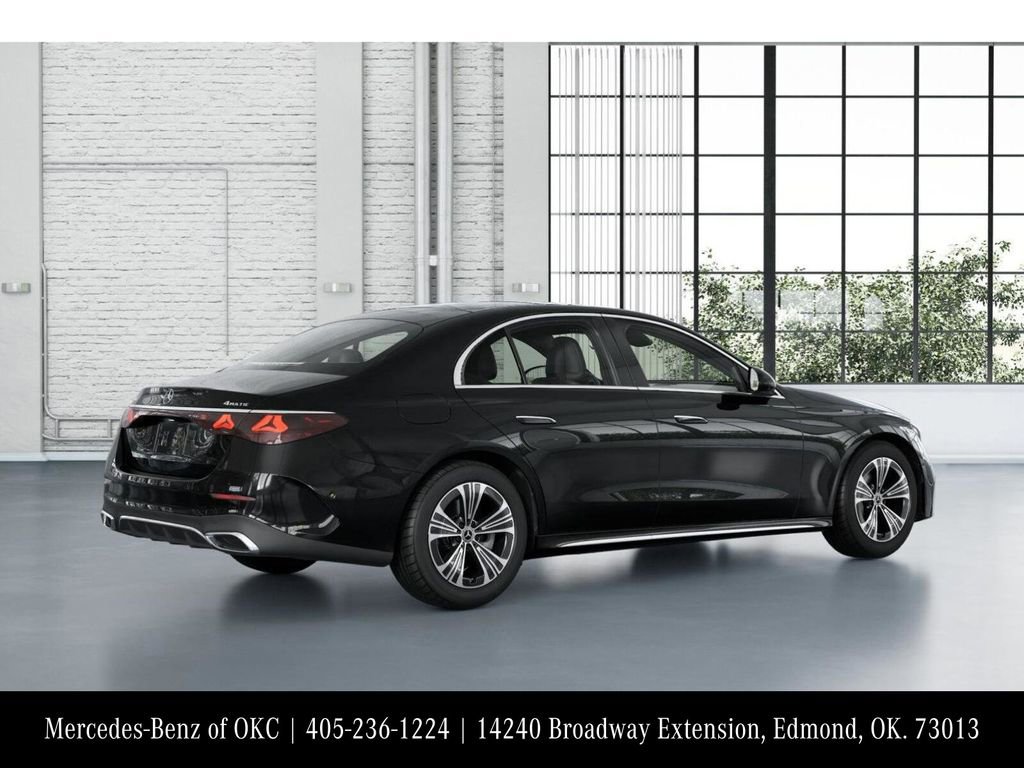 Used 2025 Mercedes-Benz E 350 4MATIC Sedan image 20