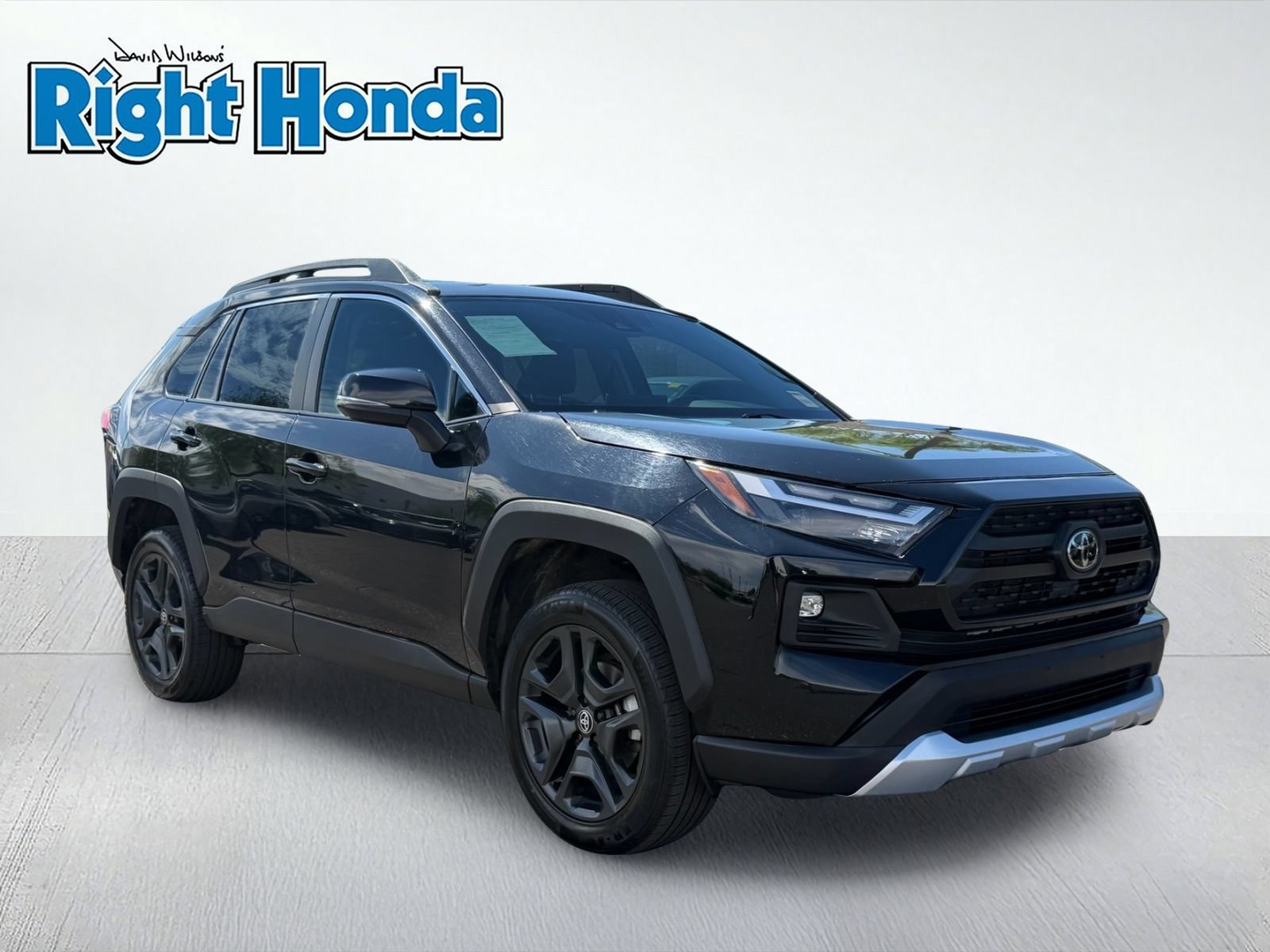 Used 2024 Toyota RAV4 Adventure AWD/4WD image 9
