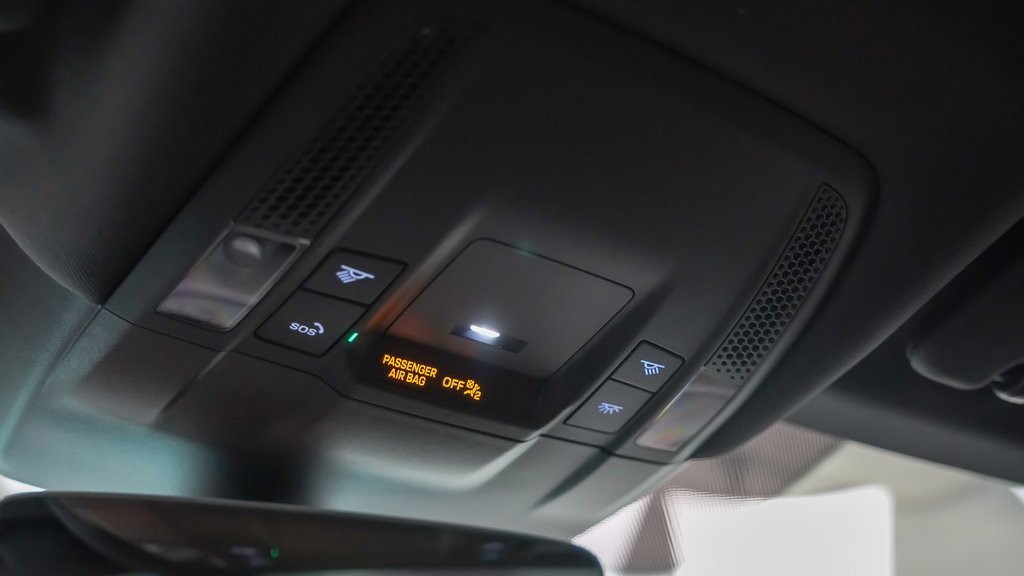 Certified 2025 Porsche Taycan 4S image 29