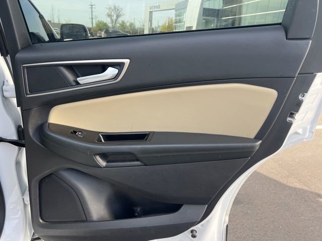 Used 2020 Ford Edge SEL w/ Convenience Package AWD/4WD image 13