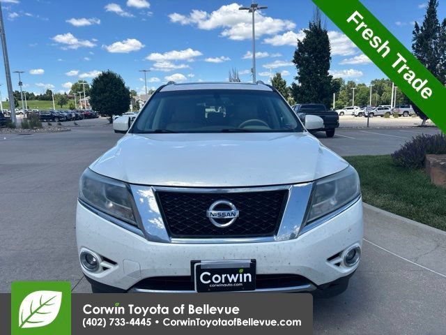 Used 2014 Nissan Pathfinder Platinum AWD/4WD image 9