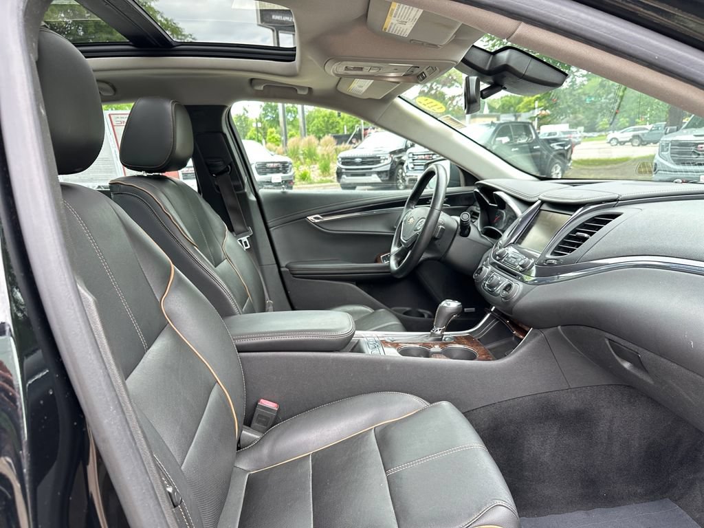 Used 2015 Chevrolet Impala LTZ FWD image 48
