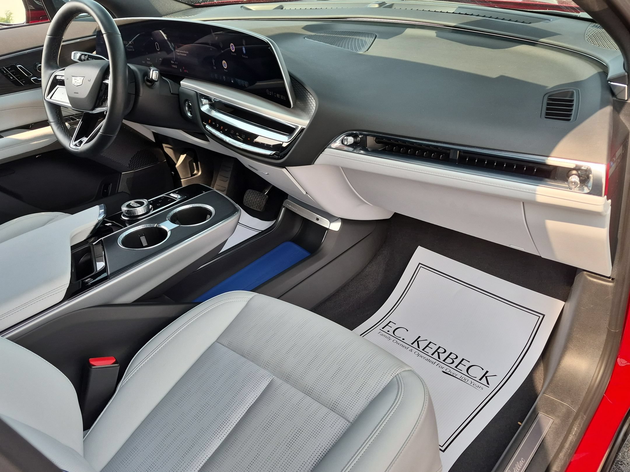 Certified 2024 Cadillac Lyriq Sport AWD/4WD image 29
