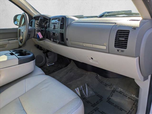 Used 2011 GMC Sierra 1500 SLE w/ Regional Value Package image 19