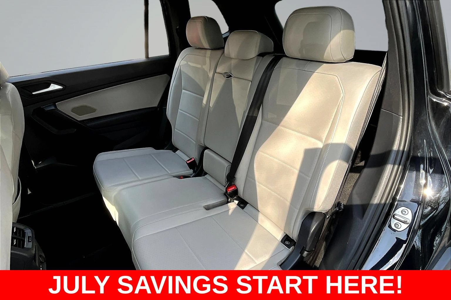 Used 2021 Volkswagen Tiguan SEL AWD/4WD image 26