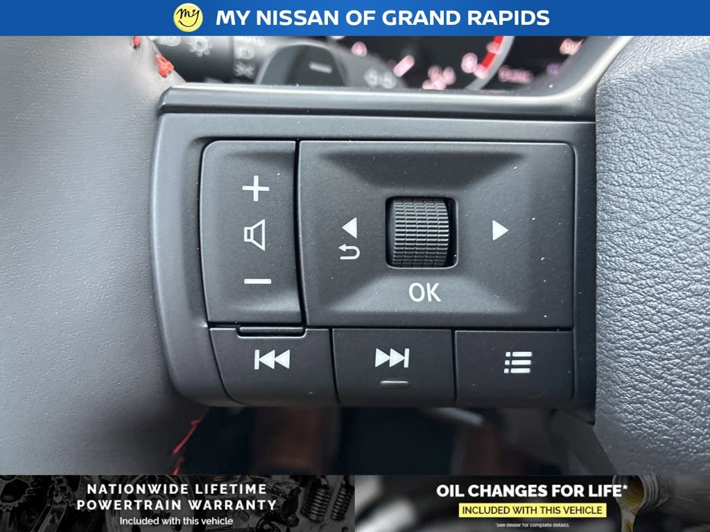 New 2026 Nissan Rogue Rock Creek image 14