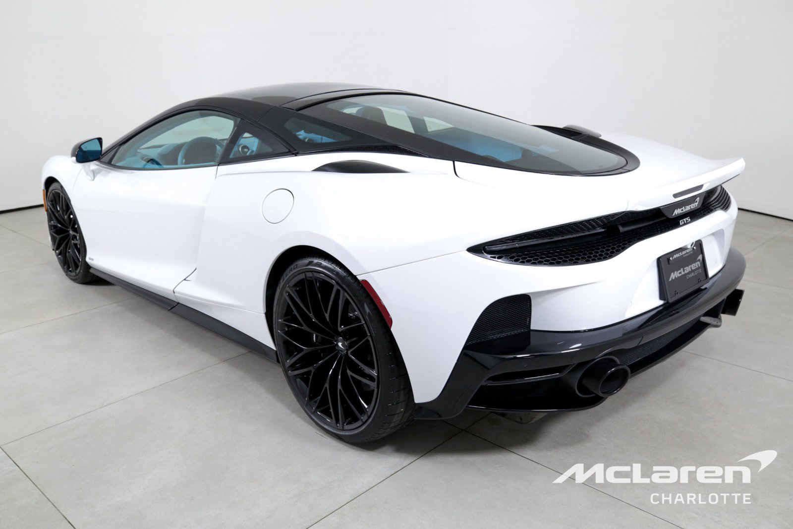 Used 2025 McLaren GTS RWD image 7
