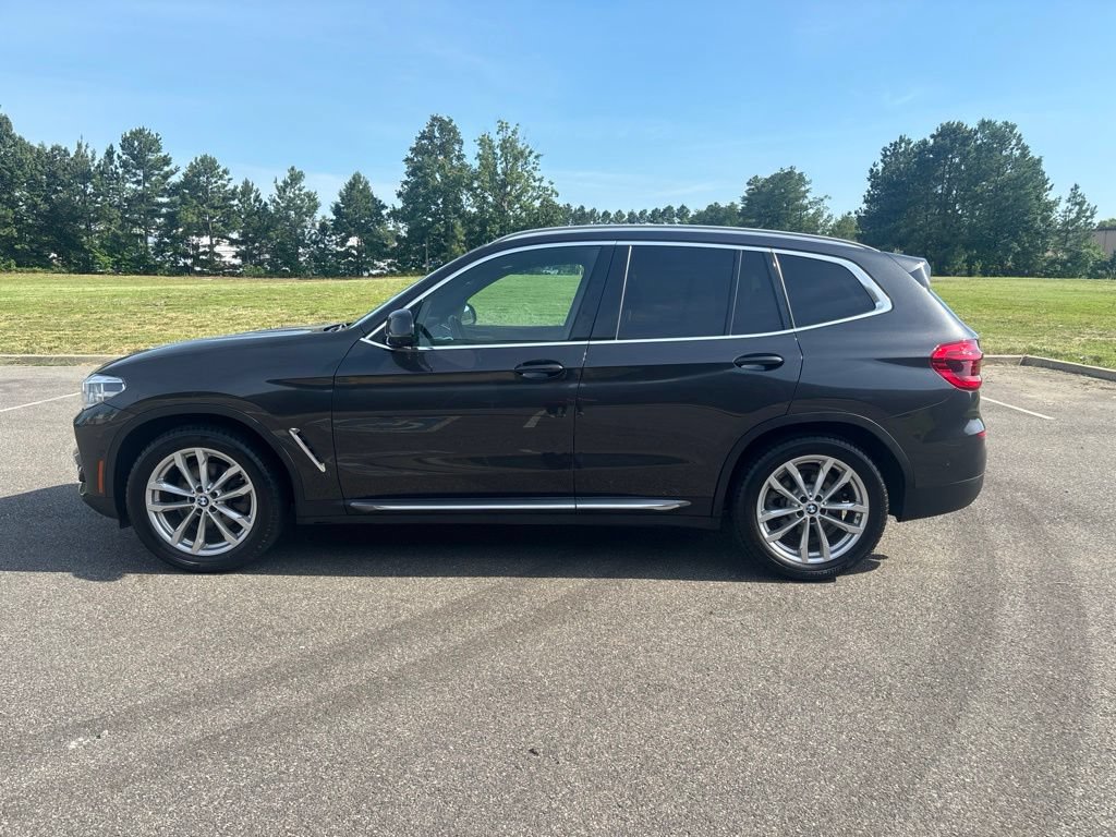 Used 2019 BMW X3 xDrive30i w/ Executive Package AWD/4WD image 4