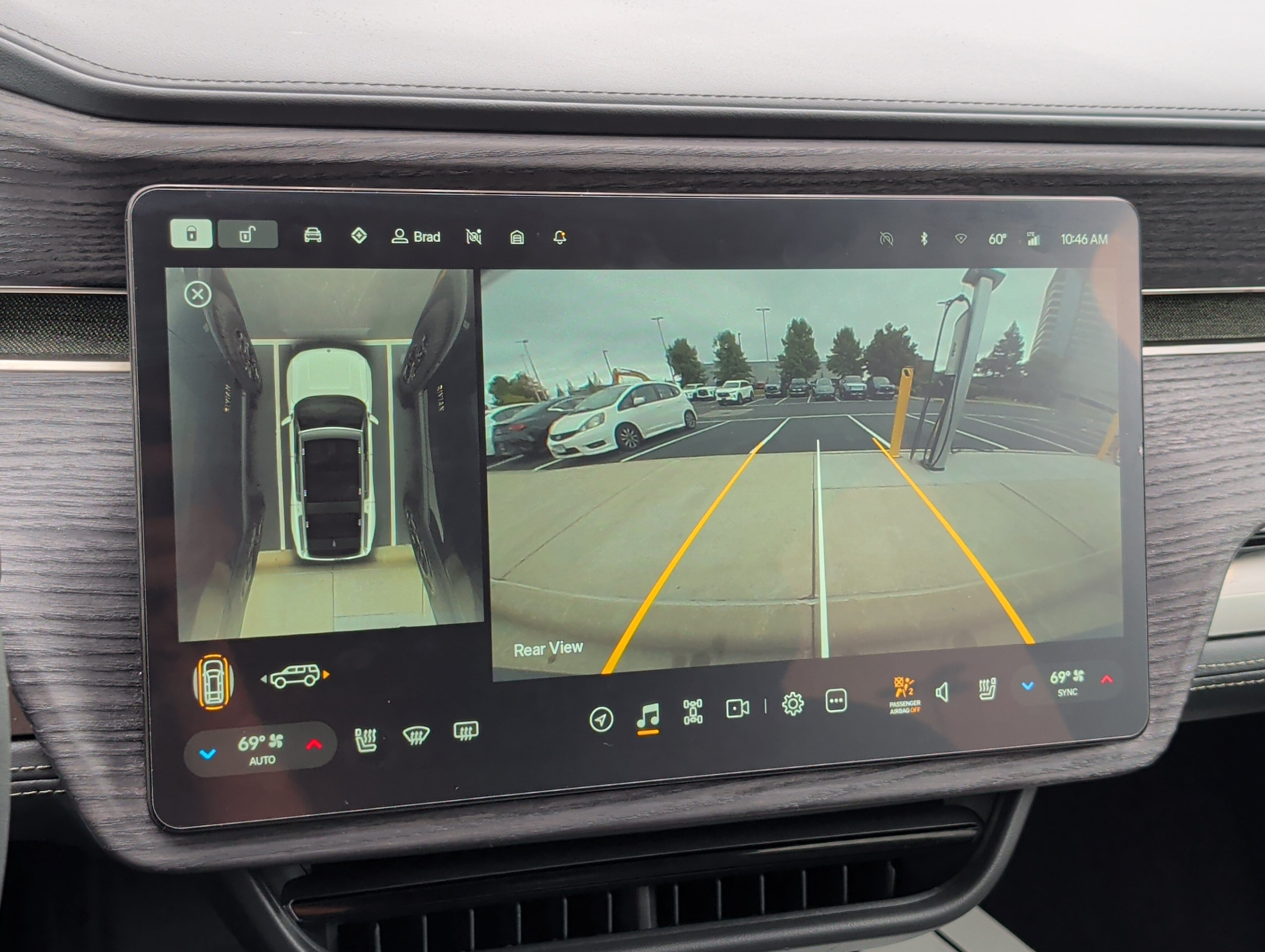 Used 2023 Rivian R1S Adventure Dual AWD/4WD image 27
