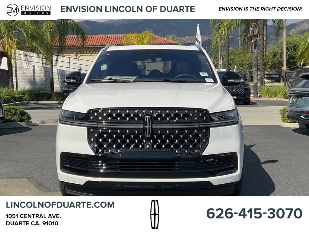 New 2025 Lincoln Navigator Black Label image 3
