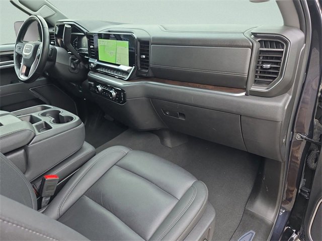 Used 2025 GMC Sierra 1500 SLT image 6