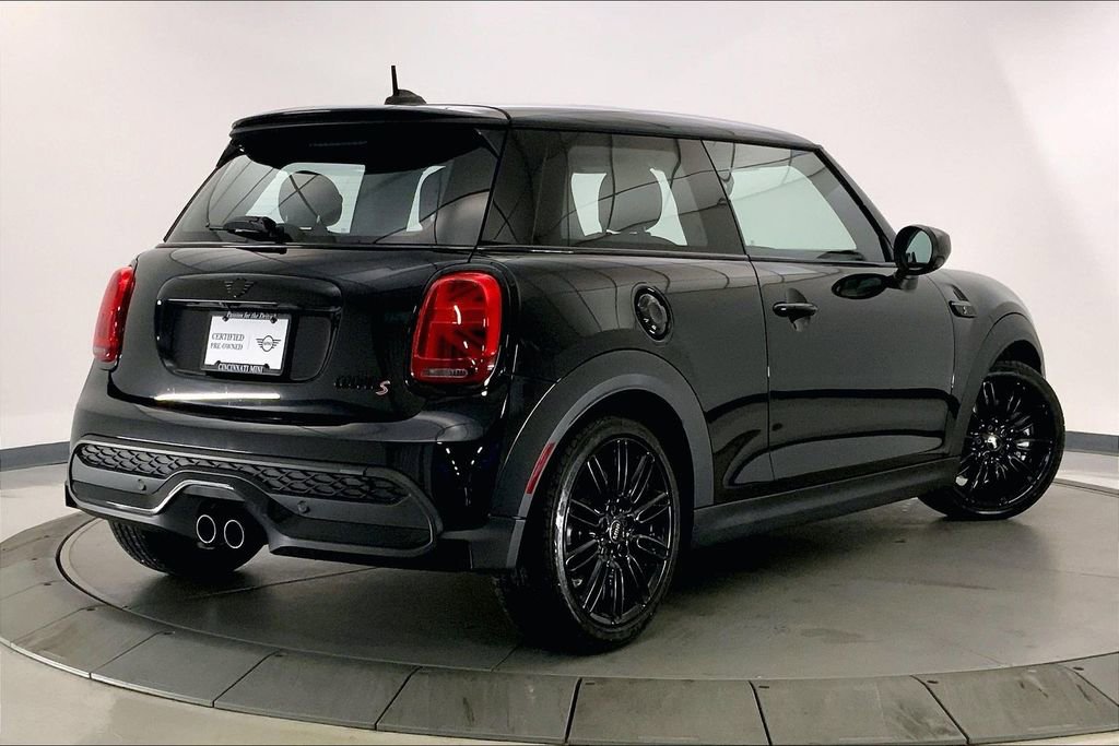 Certified 2024 MINI Cooper S w/ Signature Upholstery Package image 11