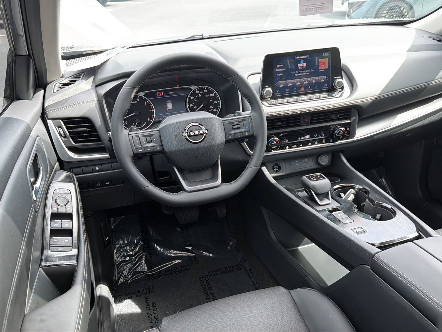 New 2026 Nissan Rogue Dark Armor FWD image 18