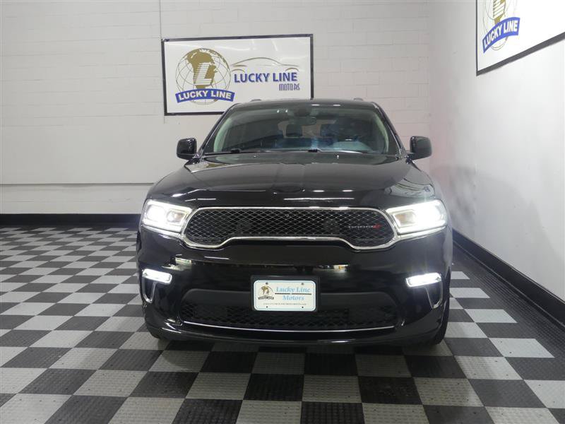 Used 2022 Dodge Durango SXT AWD/4WD image 2