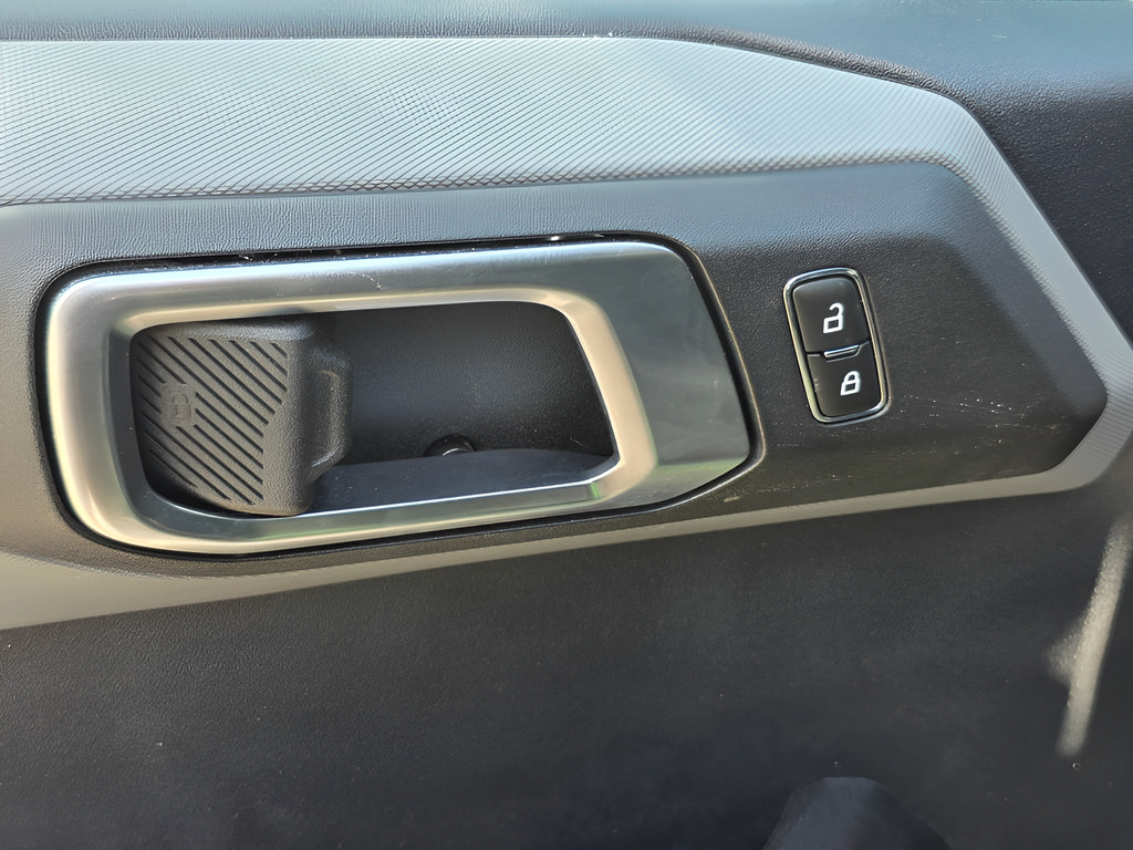 Used 2023 Ford Bronco Big Bend AWD/4WD image 17