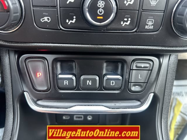 Used 2021 GMC Terrain SLT w/ Elevation Edition AWD/4WD image 21