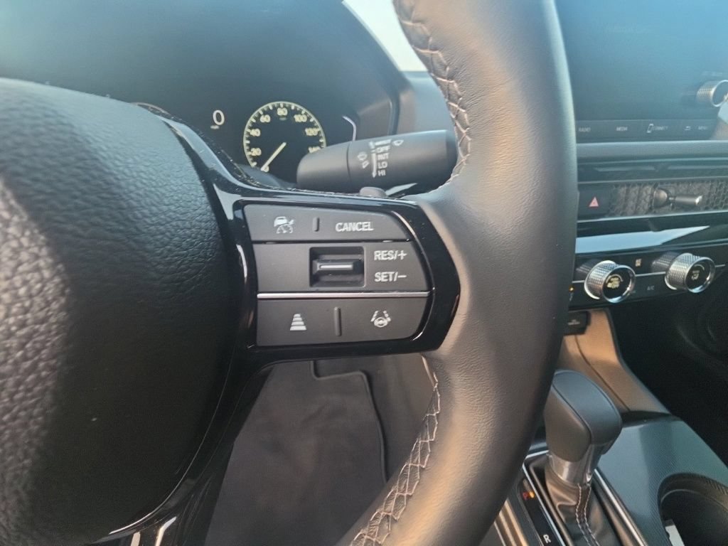 Used 2025 Honda Civic Sport image 17