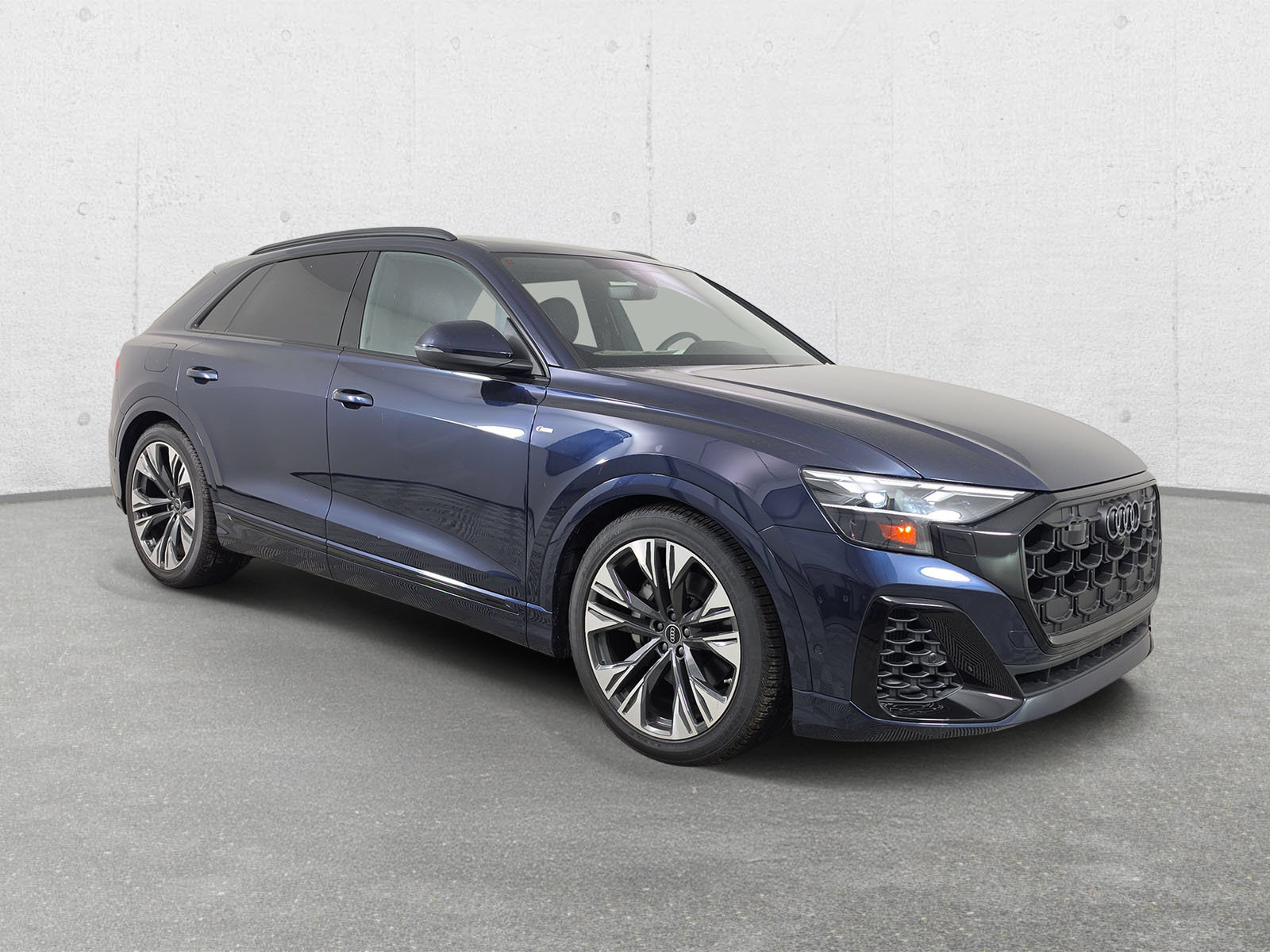 New 2026 Audi Q8 Premium Plus AWD/4WD 360° Tour