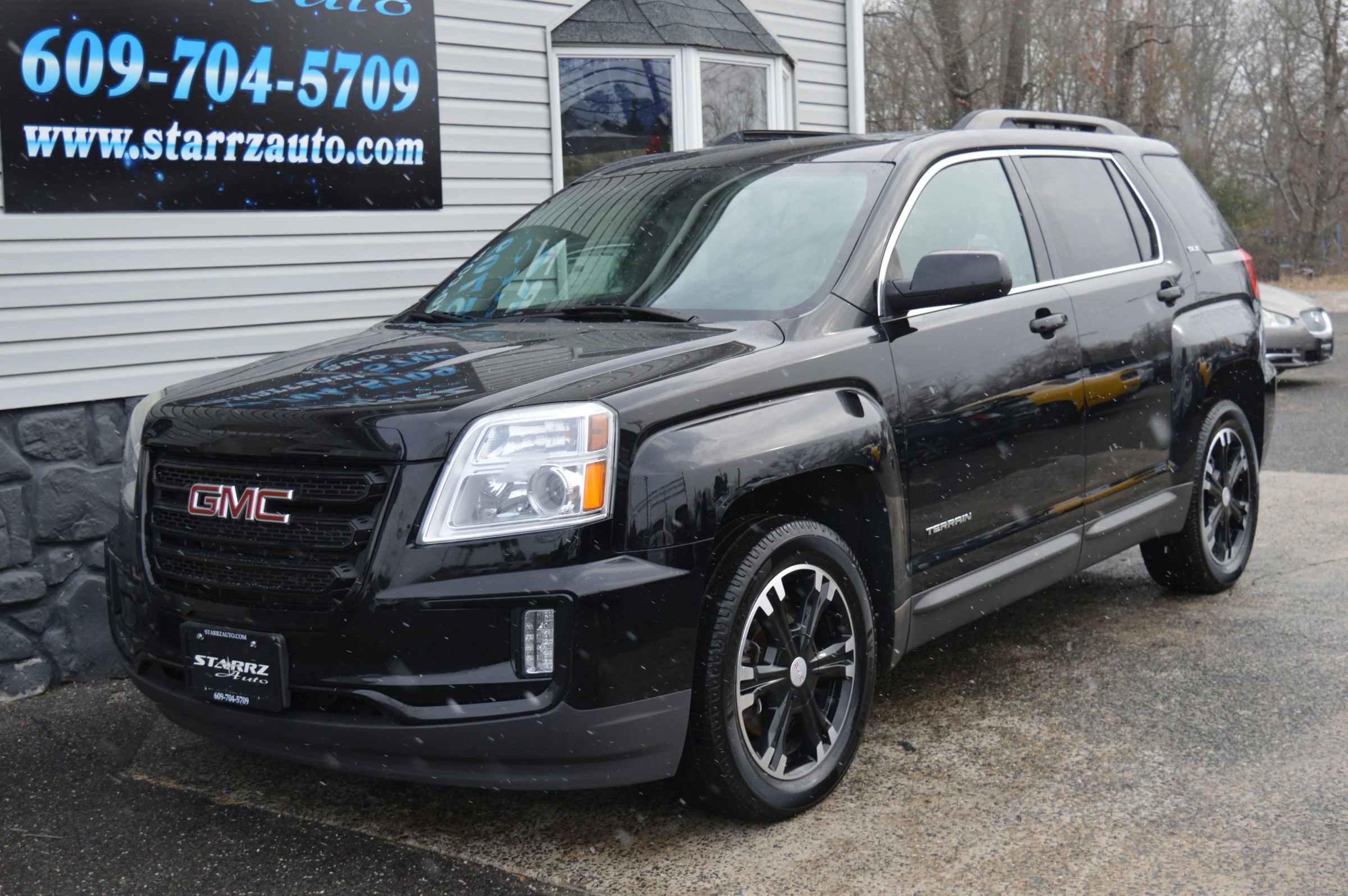 Used 2017 GMC Terrain SLE w/ Technology Package