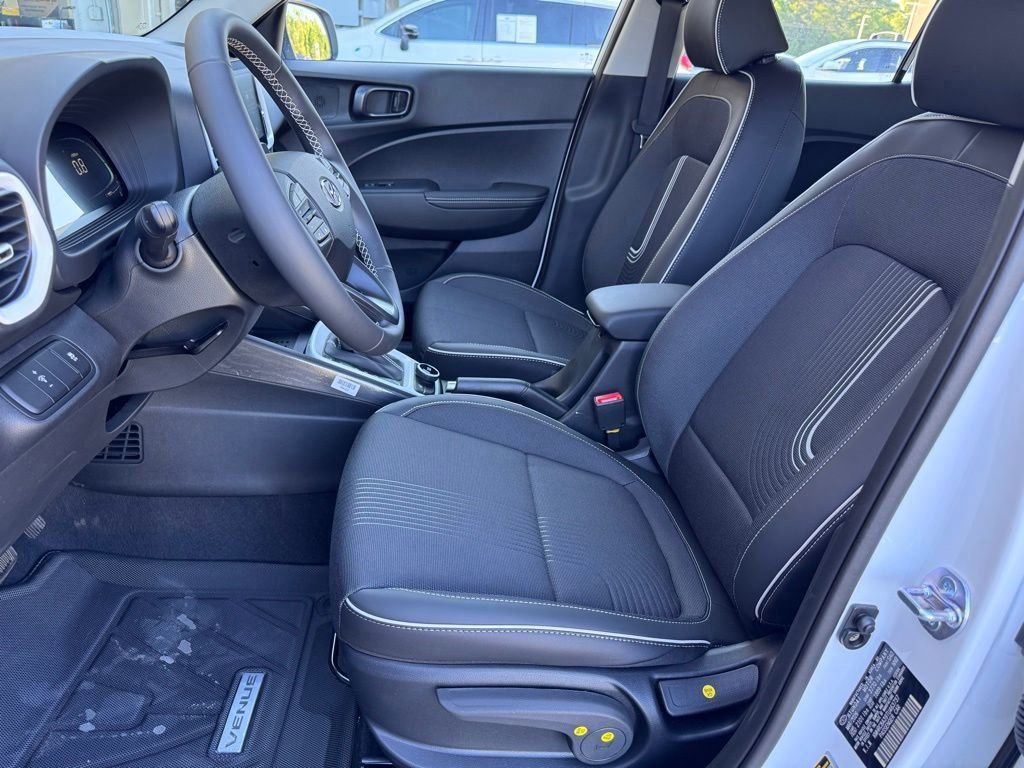 New 2026 Hyundai Venue SEL image 7