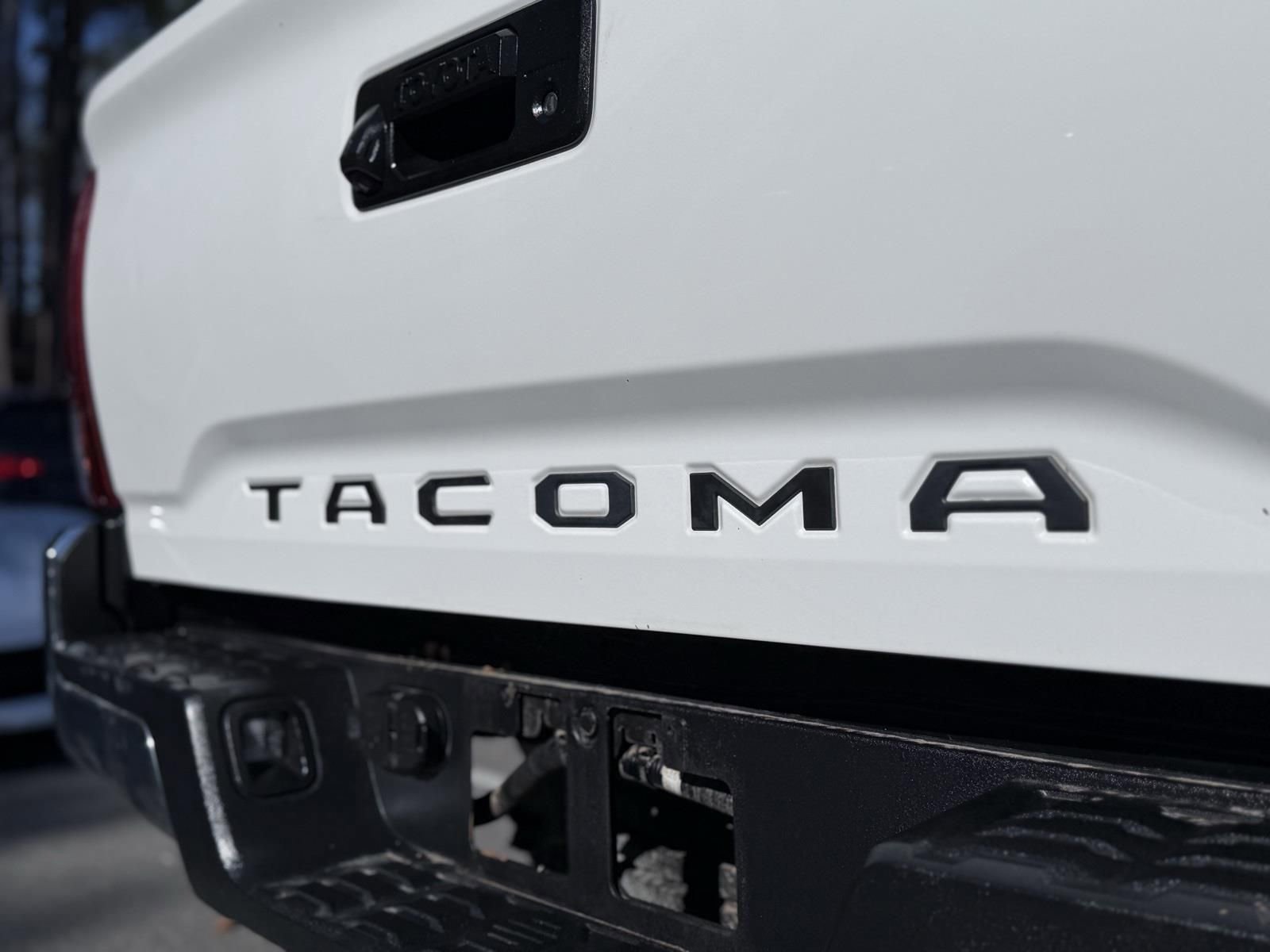Used 2021 Toyota Tacoma SR5 image 12