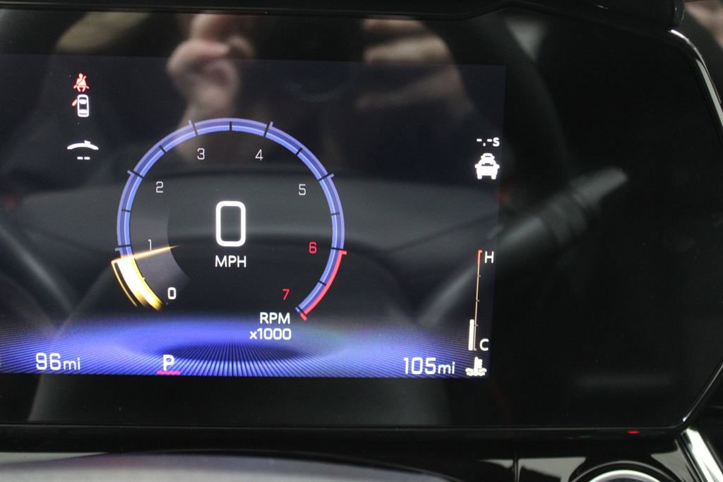 New 2026 Chevrolet Trax RS w/ Sunroof Package image 31